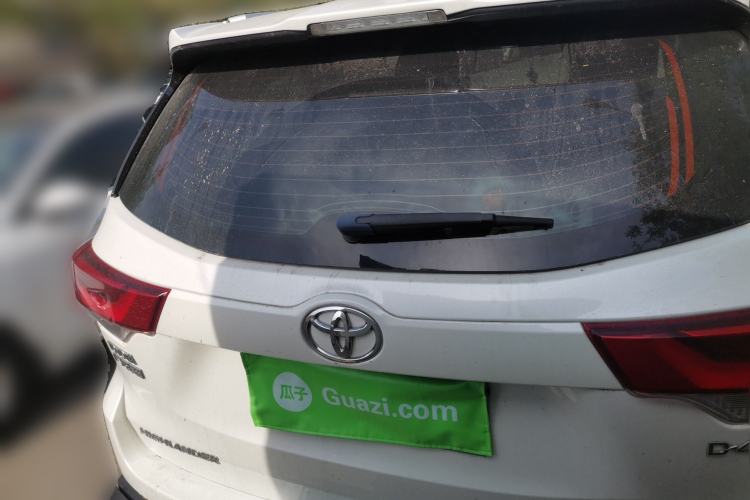 Used Toyota Highlander 2018 2.0T Four-Wheel Drive Luxury Edition 7 Seats China V Emission Standard Rear