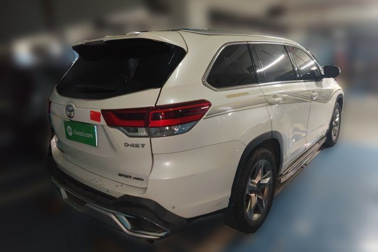 Used Toyota Highlander 2018 2.0T Four-Wheel Drive Luxury Version 7 Seats China VI Standard Rear Right 45 Deg