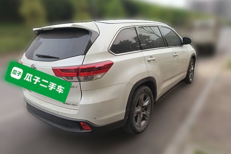 Used Toyota Highlander 2018 2.0T Four-Wheel Drive Luxury Version 7 Seats China VI Standard Rear Right 45 Deg