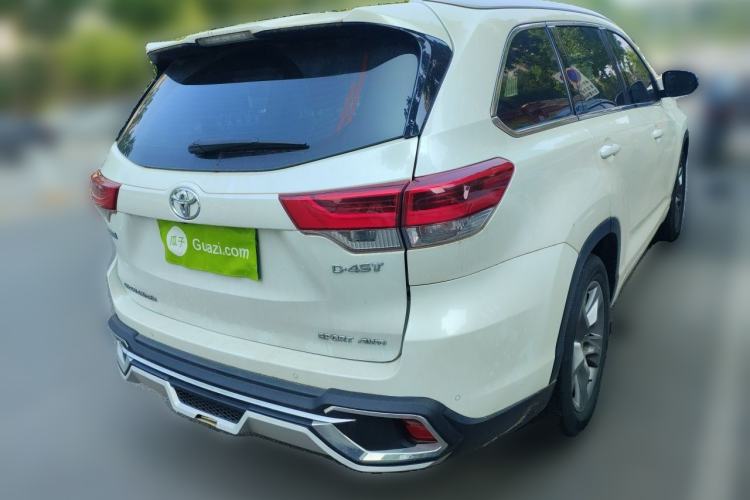 Used Toyota Highlander 2018 2.0T Four-Wheel Drive Luxury Version 7 Seats China VI Standard Rear Right 45 Deg