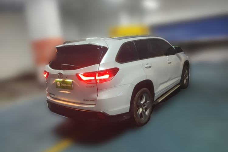 Used Toyota Highlander 2018 2.0T Four-Wheel Drive Prestige Version 7 Seats China VI Standard Rear Right 45 Deg