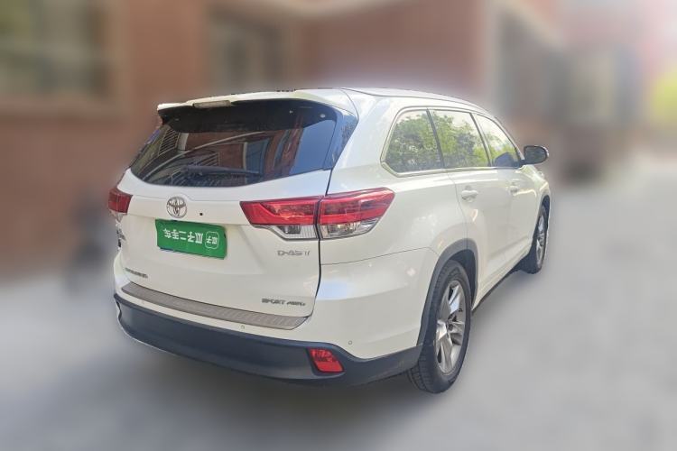 Used Toyota Highlander 2018 2.0T Four-Wheel Drive Prestige Version 7 Seats China V Emission Standard Rear Right 45 Deg