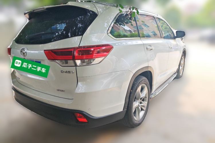 Used Toyota Highlander 2018 2.0T Four-Wheel Drive Luxury Version 7 Seats China VI Standard Rear Right 45 Deg