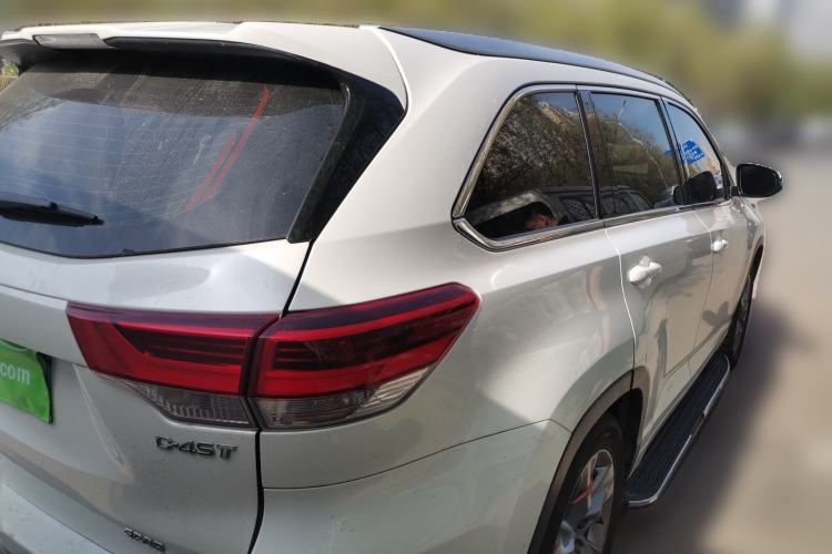 Used Toyota Highlander 2018 2.0T Four-Wheel Drive Luxury Edition 7 Seats China V Emission Standard Rear Right 45 Deg