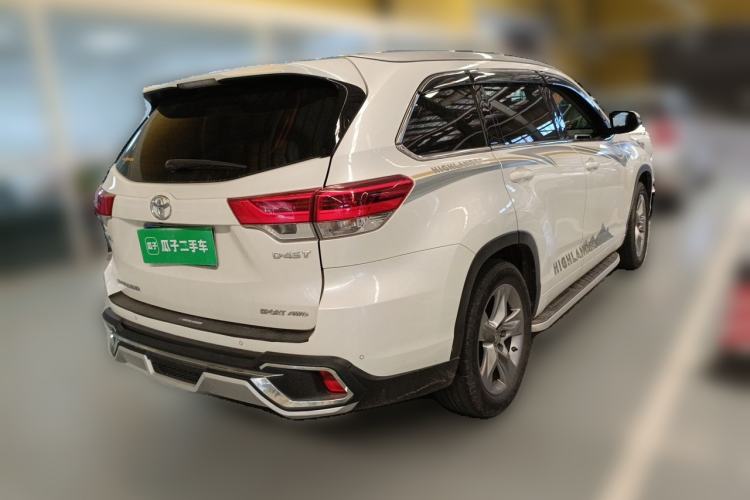 Used Toyota Highlander 2018 2.0T Four-Wheel Drive Luxury Version 7 Seats China VI Standard Rear Right 45 Deg