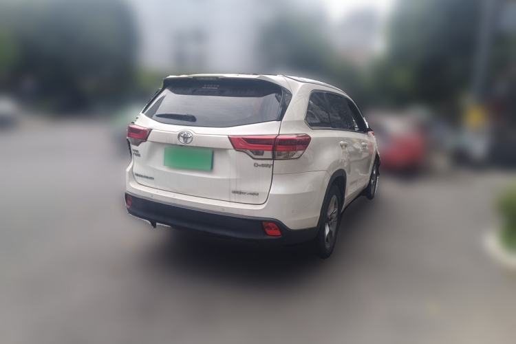 Used Toyota Highlander 2018 2.0T Four-Wheel Drive Luxury Edition 7 Seats China V Emission Standard Rear Right 45 Deg