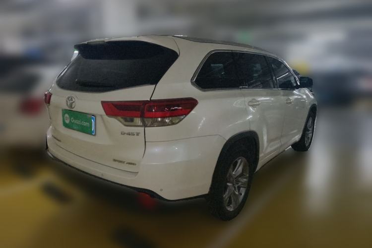 Used Toyota Highlander 2018 2.0T Four-Wheel Drive Luxury Edition 7 Seats China V Emission Standard Rear Right 45 Deg