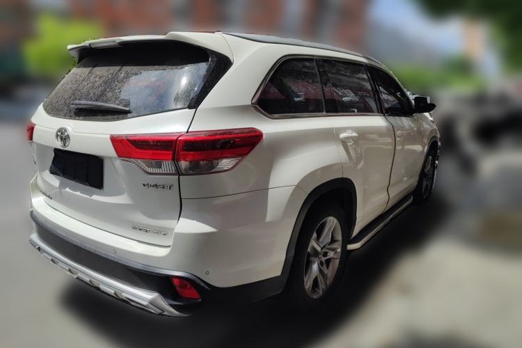 Used Toyota Highlander 2018 2.0T Four-Wheel Drive Luxury Edition 7 Seats China V Emission Standard Rear Right 45 Deg