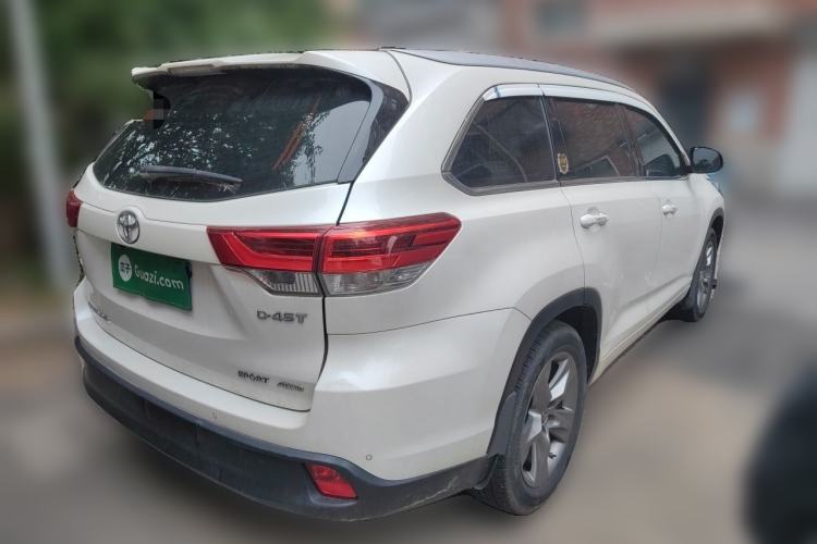 Used Toyota Highlander 2018 2.0T Four-Wheel Drive Luxury Edition 7 Seats China V Emission Standard Rear Right 45 Deg
