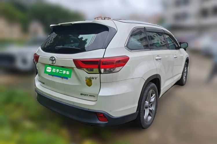 Used Toyota Highlander 2018 2.0T Four-Wheel Drive Luxury Edition 7 Seats China V Emission Standard Rear Right 45 Deg