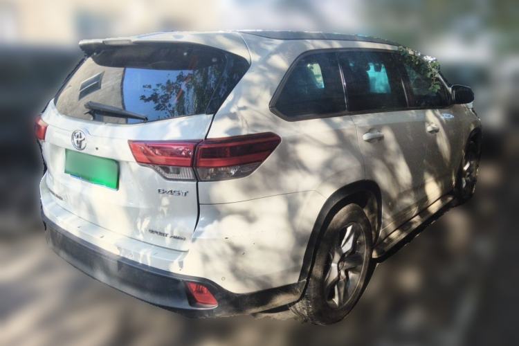 Used Toyota Highlander 2018 2.0T Four-Wheel Drive Prestige Version 7 Seats China V Emission Standard Rear Right 45 Deg