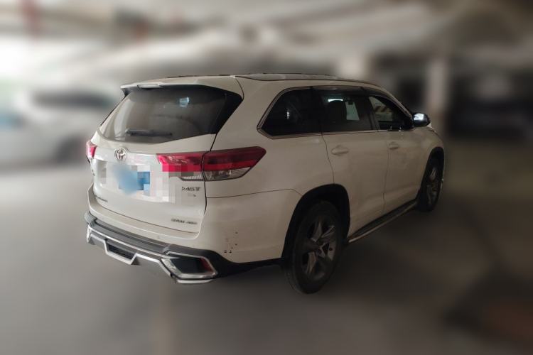 Used Toyota Highlander 2018 2.0T Four-Wheel Drive Luxury Edition 7 Seats China V Emission Standard Rear Right 45 Deg