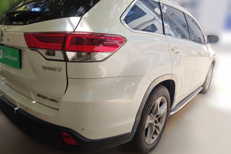 Used Toyota Highlander 2018 2.0T Four-Wheel Drive Prestige Version 7 Seats China VI Standard Rear Right 45 Deg