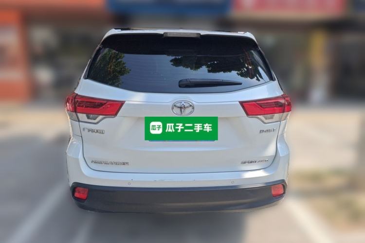 Used Toyota Highlander 2018 2.0T Four-Wheel Drive Luxury Version 7 Seats China VI Standard Rear