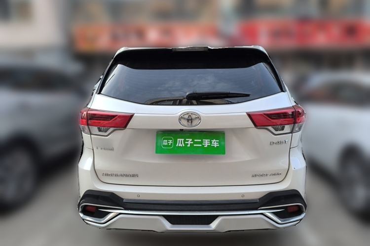 Used Toyota Highlander 2018 2.0T Four-Wheel Drive Luxury Edition 7 Seats China V Emission Standard Rear