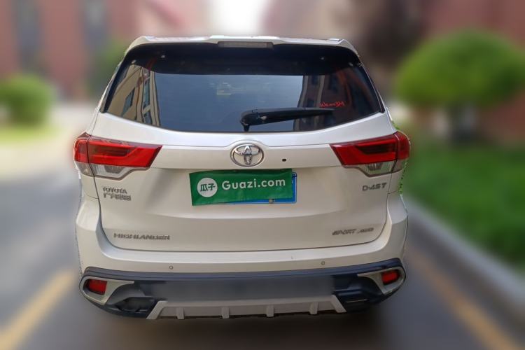Used Toyota Highlander 2018 2.0T Four-Wheel Drive Prestige Version 7 Seats China V Emission Standard Rear