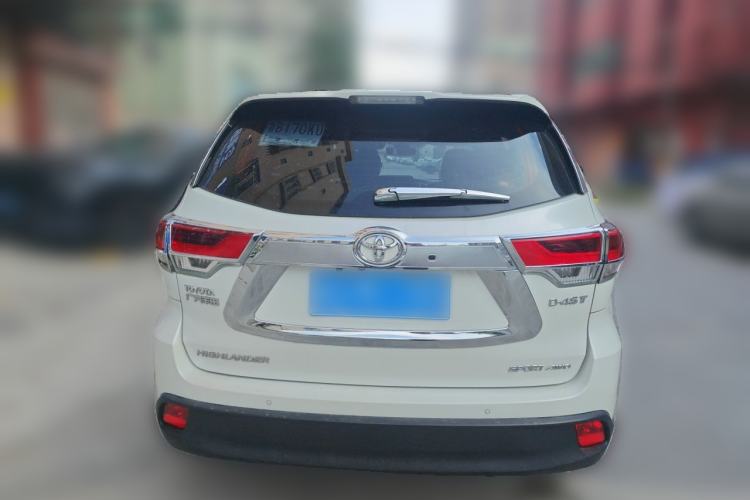 Used Toyota Highlander 2018 2.0T Four-Wheel Drive Luxury Edition 7 Seats China V Emission Standard Rear