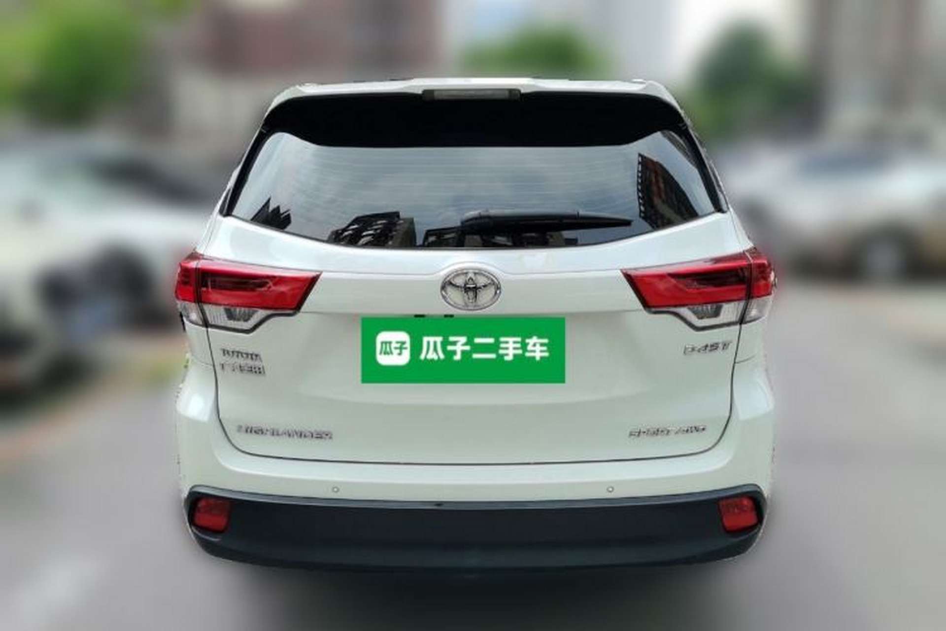 Used Toyota Highlander 2018 2.0T Four-Wheel Drive Luxury Edition 7 Seats China V Emission Standard Rear
