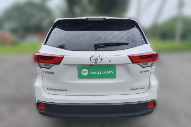 Used Toyota Highlander 2018 2.0T Four-Wheel Drive Prestige Version 7 Seats China VI Standard Rear