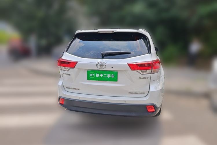 Used Toyota Highlander 2018 2.0T Four-Wheel Drive Supreme Edition 7-Seater China VI Rear