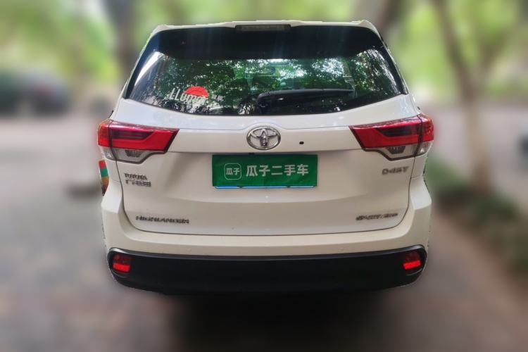 Used Toyota Highlander 2018 2.0T Four-Wheel Drive Prestige Version 7 Seats China V Emission Standard Rear