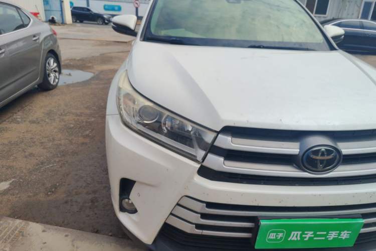Used Toyota Highlander 2018 2.0T Two-Wheel-Drive Luxury Edition 7 Seats Emission Standard China V Right Front Headlight