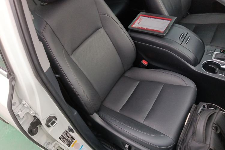 Used Toyota Highlander 2018 2.0T Four-Wheel Drive Prestige Version 7 Seats China VI Standard Right Front Seat