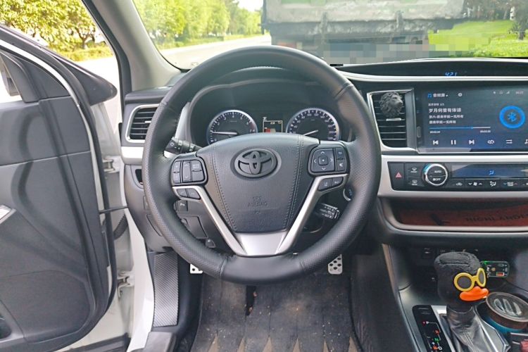 Used Toyota Highlander 2018 2.0T Four-Wheel Drive Prestige Version 7 Seats China V Emission Standard Steering Wheel