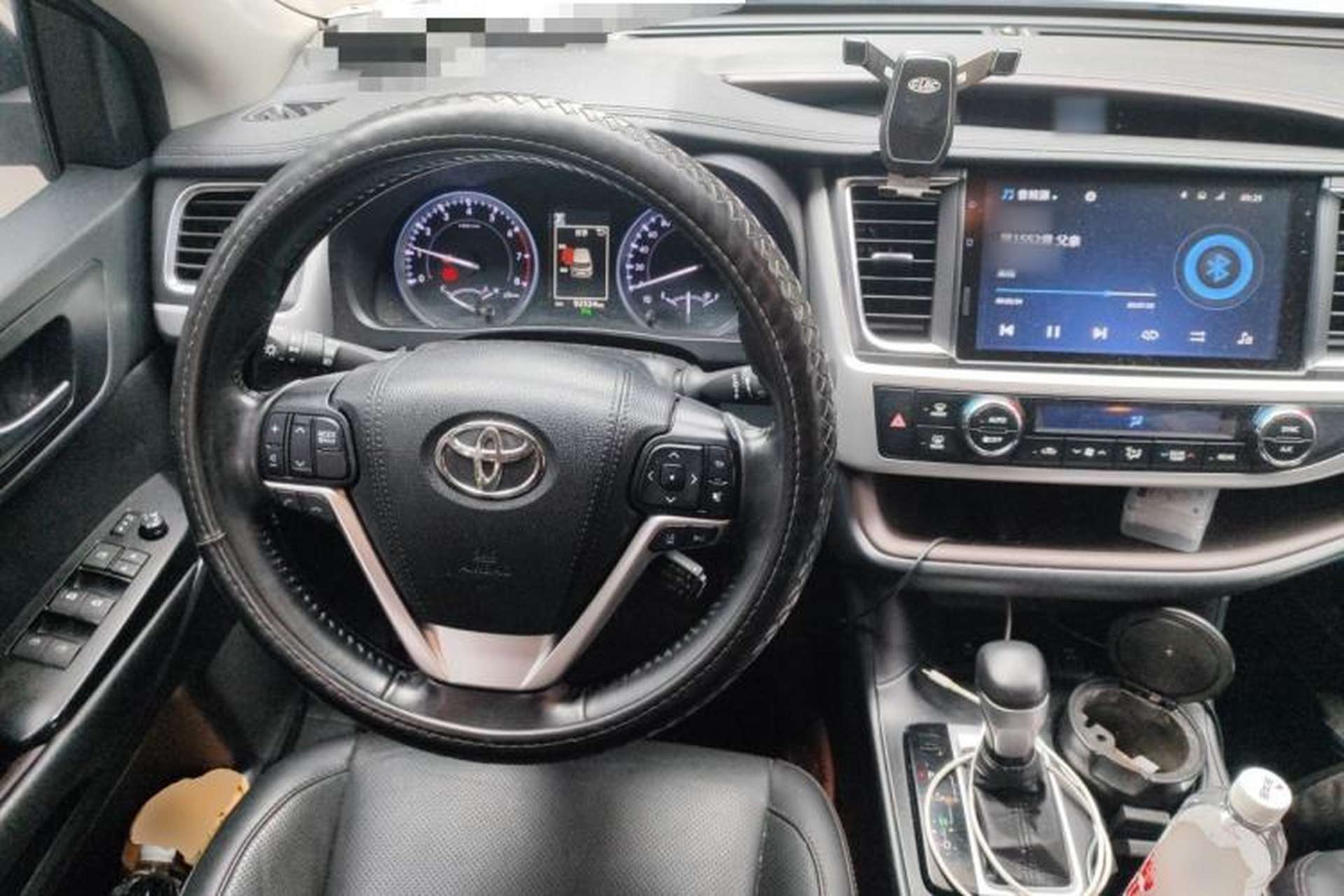 Used Toyota Highlander 2018 2.0T Four-Wheel Drive Prestige Version 7 Seats China V Emission Standard Steering Wheel