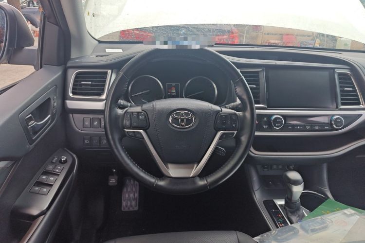Used Toyota Highlander 2018 2.0T Four-Wheel Drive Supreme Edition 7-Seater China VI Steering Wheel