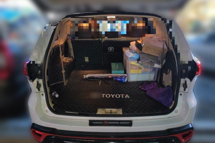 Used Toyota Highlander 2018 2.0T Four-Wheel Drive Elite Edition 7 Seats China VI Standard Trunk
