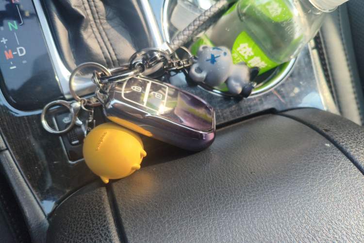 Used Toyota Highlander 2018 2.0T Four-Wheel Drive Luxury Version 7 Seats China VI Standard