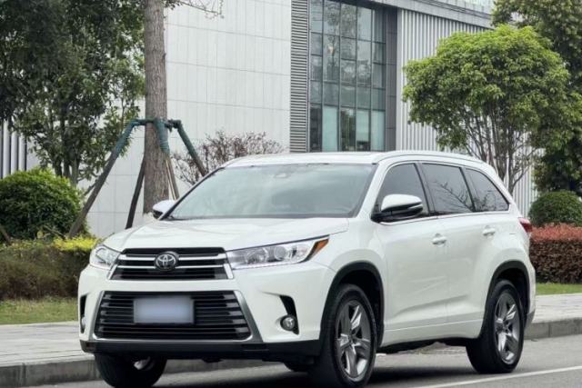 Used Toyota Highlander 2018 2.0T Four-Wheel Drive Prestige Version 7 Seats China VI Standard