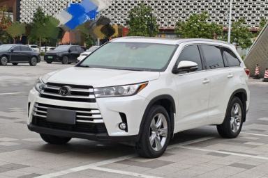 Used Toyota Highlander 2018 2.0T Two-Wheel Drive Luxury Edition 7 Seats China VI Standard