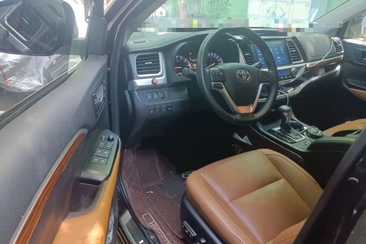 Used Toyota Highlander 2020 2.0T Four-Wheel Drive Millionth Anniversary Edition 7 Seats Driver Seat