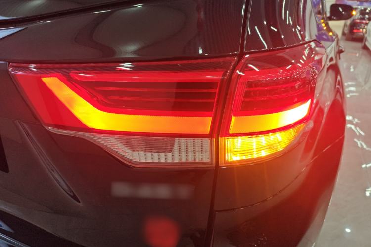 Used Toyota Highlander 2020 2.0T Four-Wheel Drive Millionth Anniversary Edition 7 Seats Exterior 3