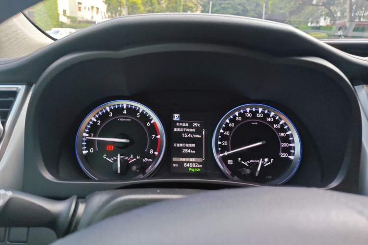 Used Toyota Highlander 2020 2.0T Four-Wheel Drive Millionth Anniversary Edition 7 Seats Instrument Cluster
