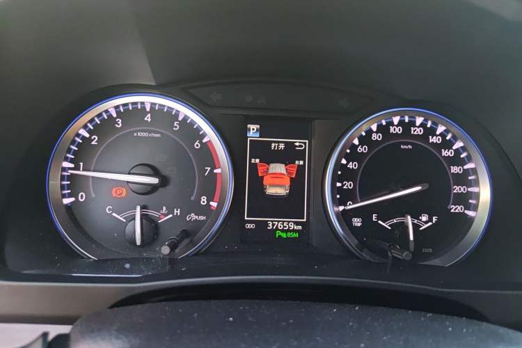Used Toyota Highlander 2020 2.0T Four-Wheel Drive Millionth Anniversary Edition 7 Seats Instrument Cluster