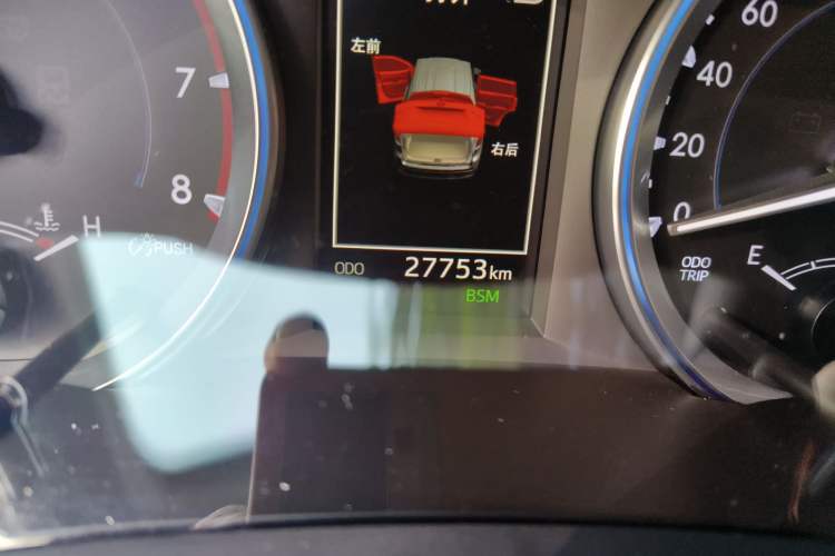 Used Toyota Highlander 2020 2.0T Four-Wheel Drive Millionth Anniversary Edition 7 Seats Odometer Close Up