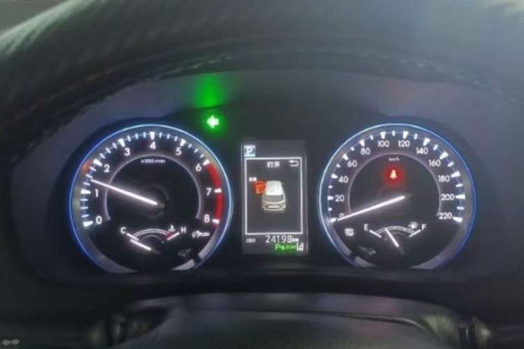 Used Toyota Highlander 2020 2.0T Four-Wheel Drive Millionth Anniversary Edition 7 Seats Odometer Close Up