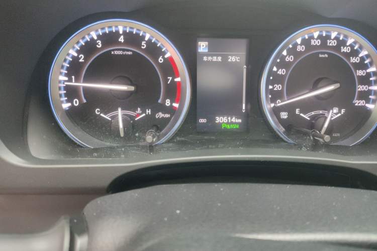 Used Toyota Highlander 2020 2.0T Four-Wheel Drive Millionth Anniversary Edition 7 Seats Odometer Close Up