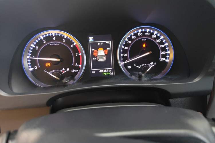 Used Toyota Highlander 2020 2.0T Four-Wheel Drive Millionth Anniversary Edition 7 Seats Odometer Close Up