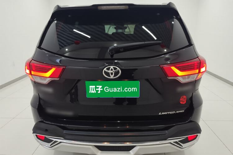 Used Toyota Highlander 2020 2.0T Four-Wheel Drive Millionth Anniversary Edition 7 Seats Rear