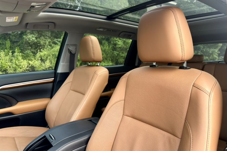 Used Toyota Highlander 2020 2.0T Four-Wheel Drive Millionth Anniversary Edition 7 Seats Roof