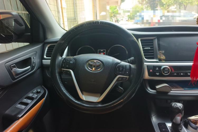 Used Toyota Highlander 2020 2.0T Four-Wheel Drive Millionth Anniversary Edition 7 Seats Steering Wheel