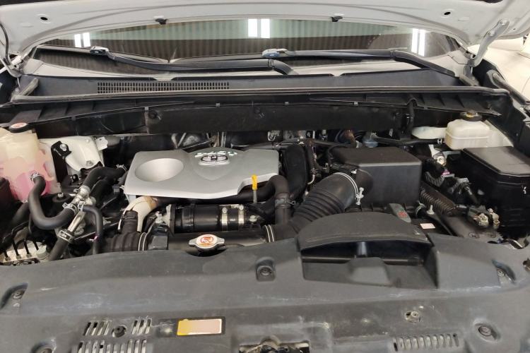 Used Toyota Highlander 2020 2.0T Four-Wheel Drive Millionth Anniversary Edition 7 Seats Engine Bay