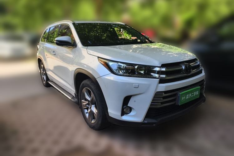Used Toyota Highlander 2020 2.0T Four-Wheel Drive Millionth Anniversary Edition 7 Seats Front Right 45 Deg