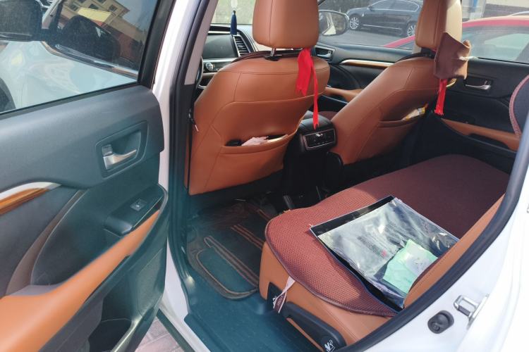 Used Toyota Highlander 2020 2.0T Four-Wheel Drive Millionth Anniversary Edition 7 Seats Left Rear Seat
