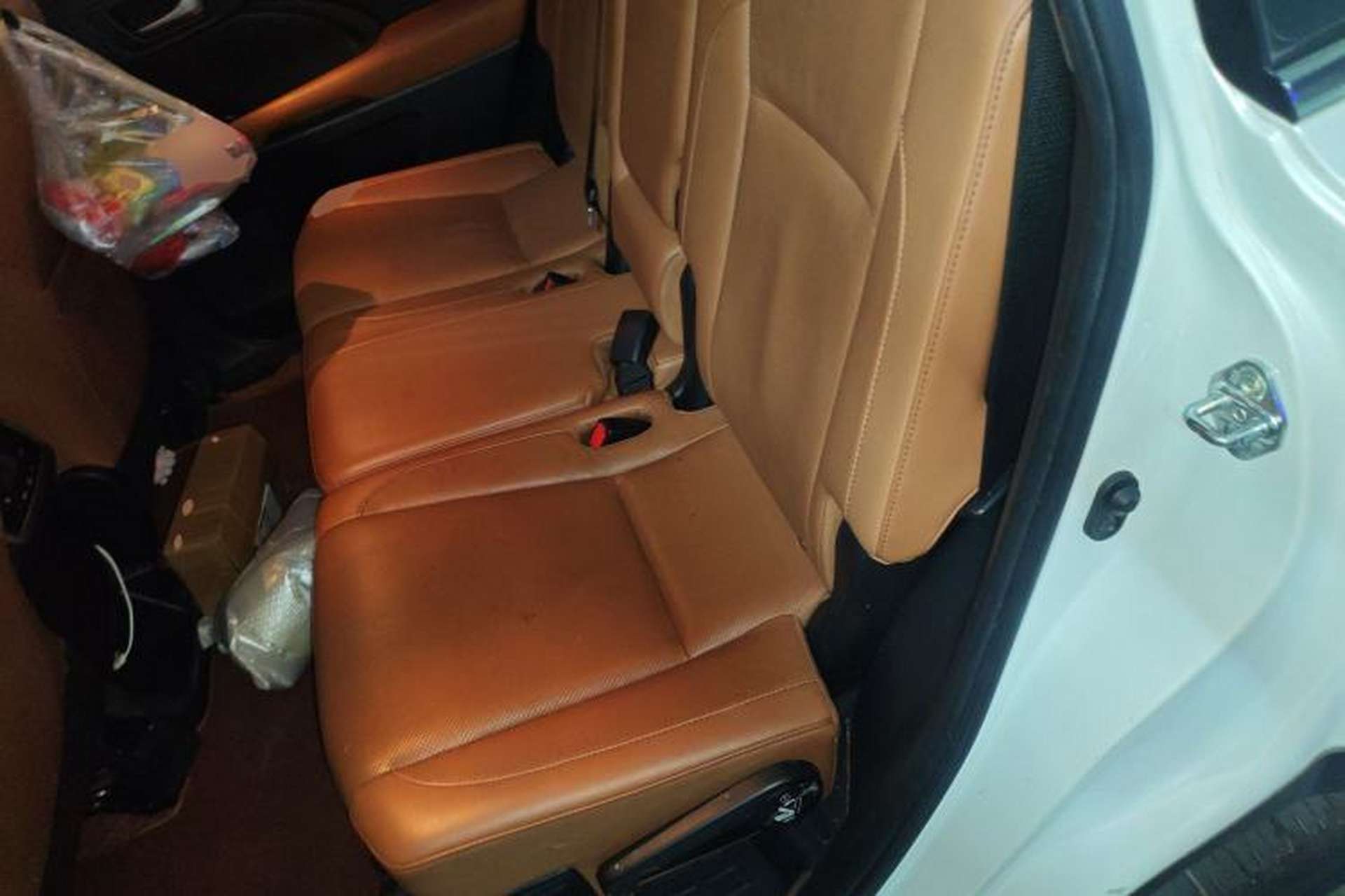 Used Toyota Highlander 2020 2.0T Four-Wheel Drive Millionth Anniversary Edition 7 Seats Left Rear Seat