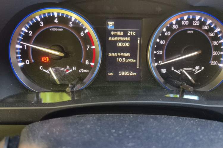 Used Toyota Highlander 2020 2.0T Four-Wheel Drive Millionth Anniversary Edition 7 Seats Odometer Close Up